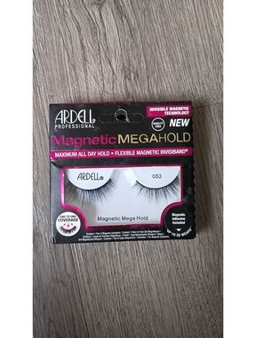 Ardell Magnetic Mega Hold False Lashes - Black